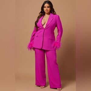 Elegant Pink Women's Suit Set 💫